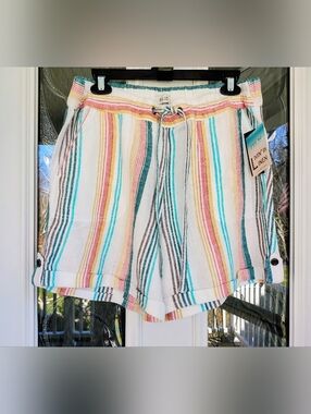 NWT Per se Pull-On Shorts, Size L
